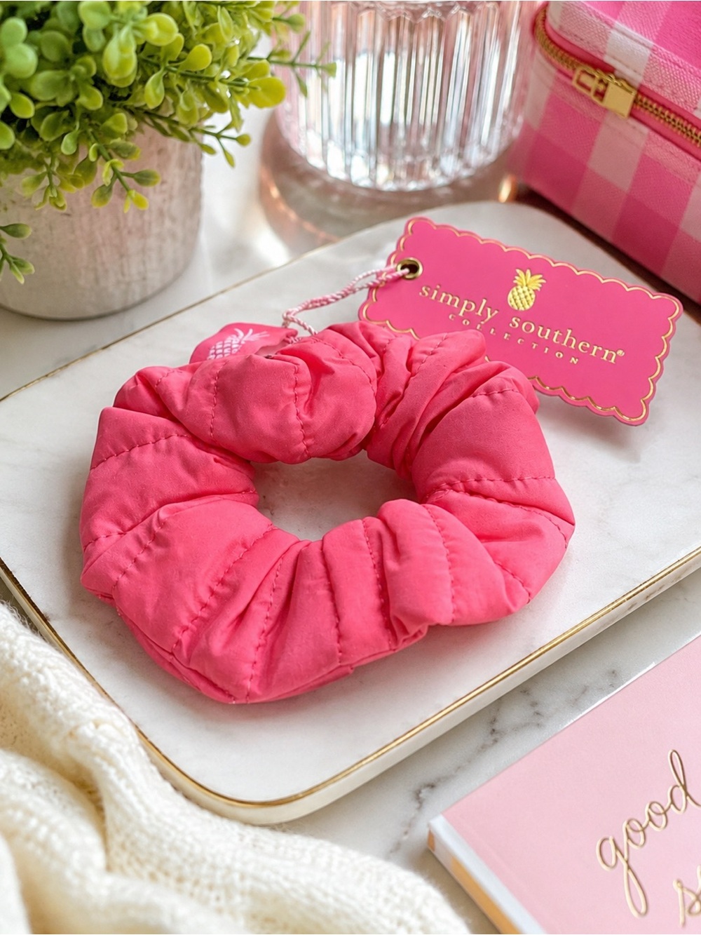 Simply Southern The Puff Pink Quilted Puffer Scrunchie NWT